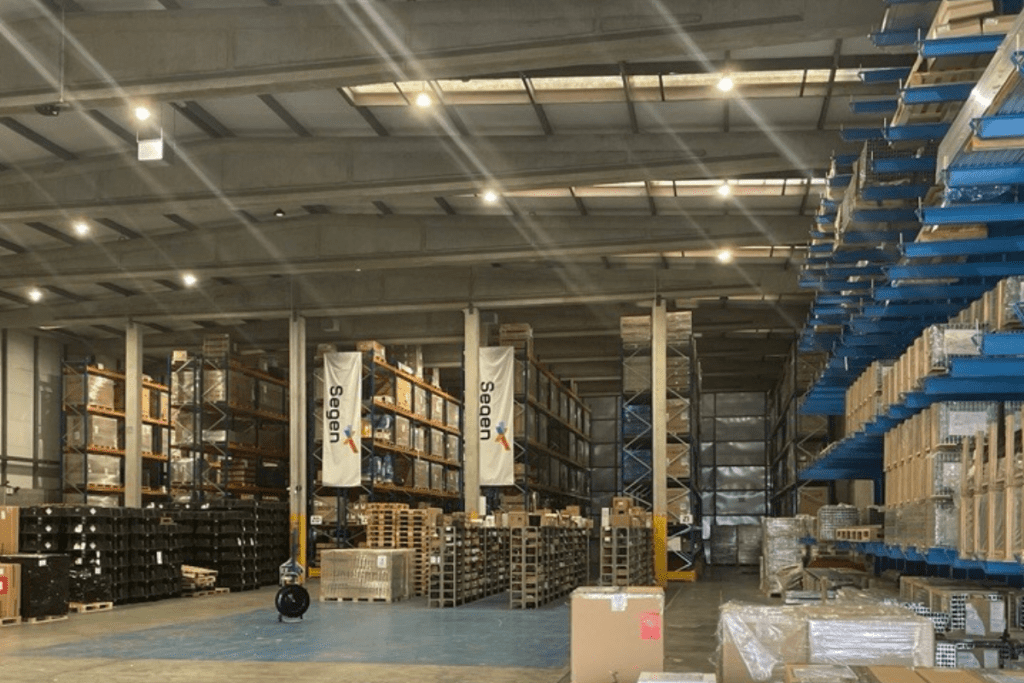 Dublin warehouse - Segen IE